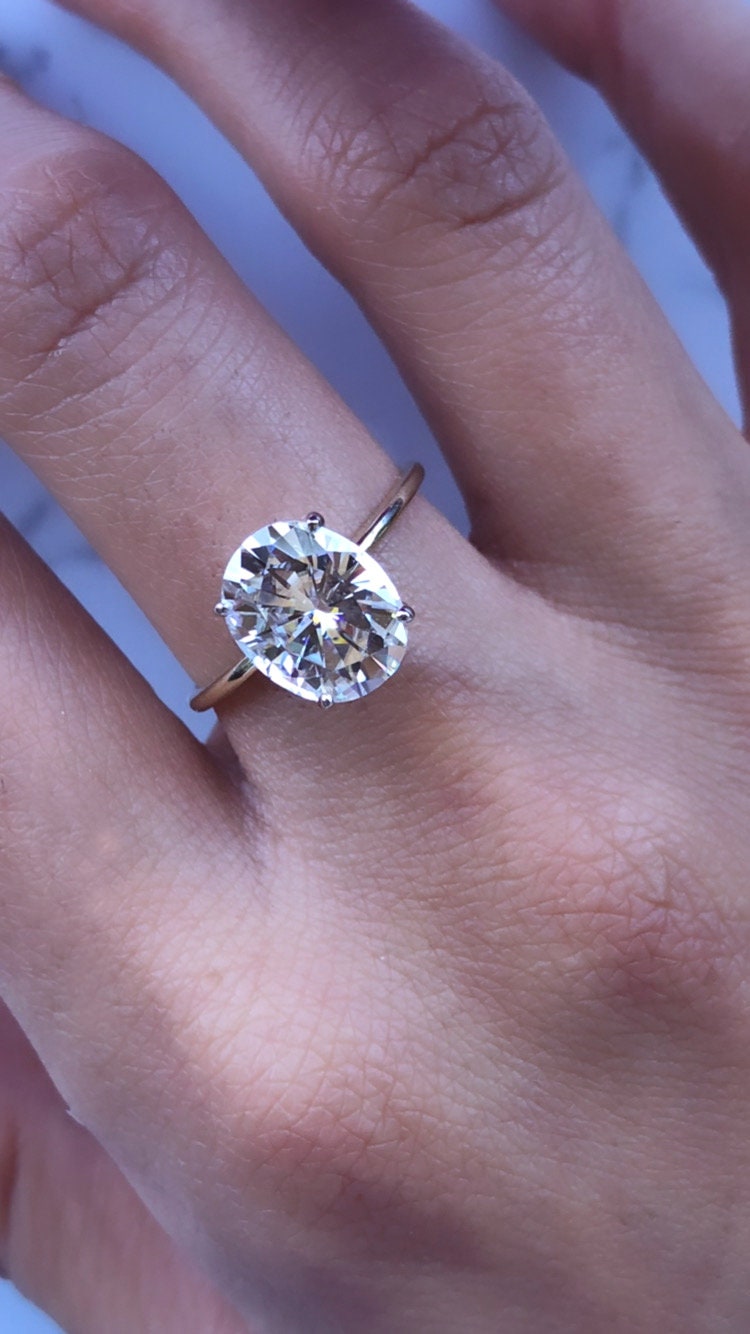 4Ct Oval-cut Diamond Solitaire Ring in 14k Solid Gold