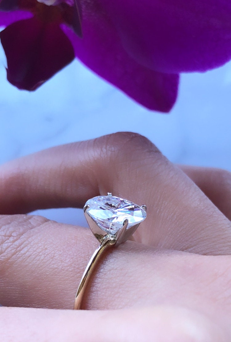 4Ct Oval-cut Diamond Solitaire Ring in 14k Solid Gold