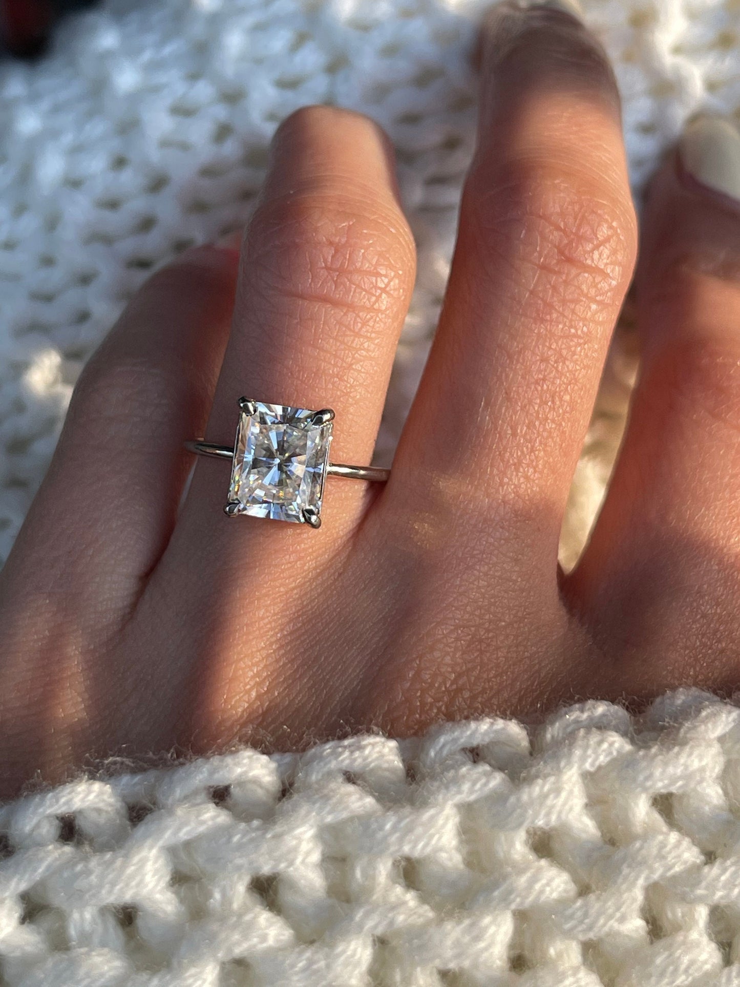 3.5Ct Radiant Cut Diamond Solitaire Engagement Ring in 14k Solid Gold