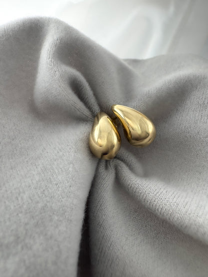 14k Gold Teardrop Earrings: Minimalist Modern Sculptural Studs