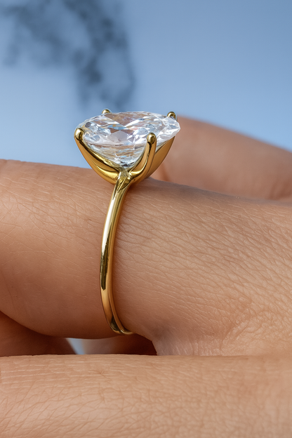 3Ct Oval cut Diamond Solitaire Engagement Ring in 14k Solid Gold