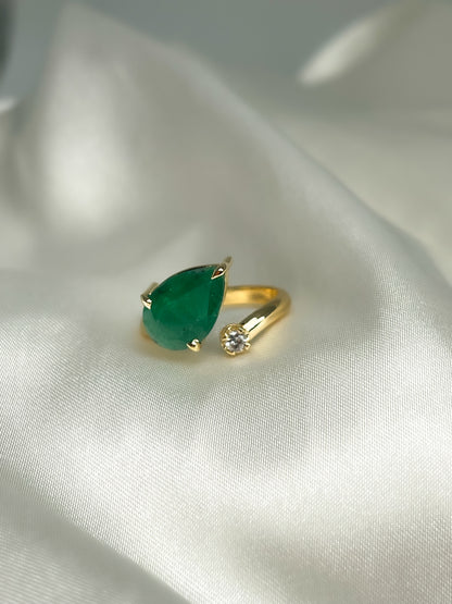 14k Gold 2-Stone Ring, Natural Pear Shaped Emerald With Round Diamond Ring