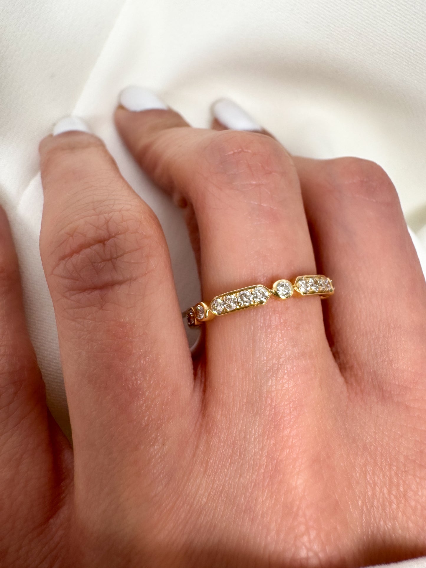14k Gold Hexagon & Round Diamond Bezel Band | Natural Diamond Wedding Ring
