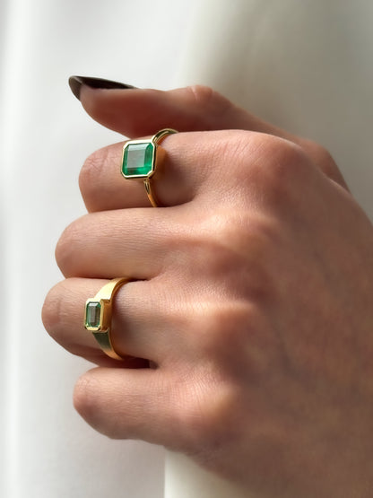 Natural Colombian Emerald Signet Solitaire Ring, 14k Gold Bezel Setting