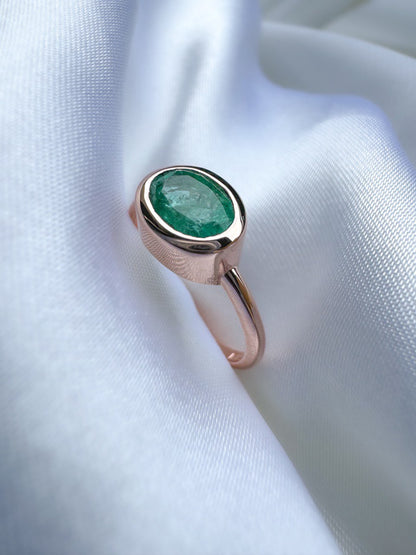 14k Gold Oval Cut Natural Colombian Emerald Bezel Set Solitaire Ring