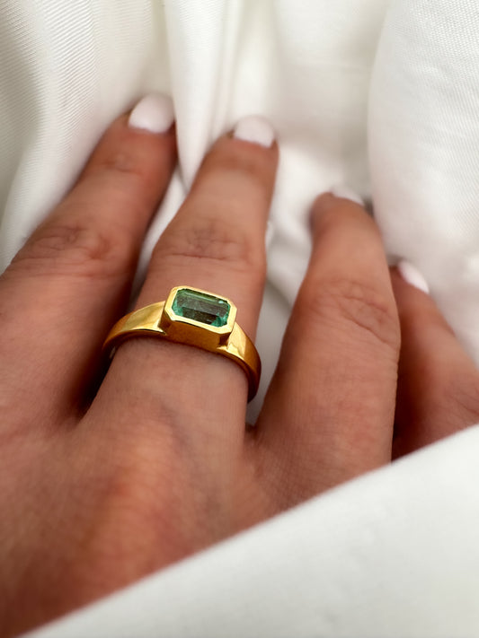 Natural Colombian Emerald Signet Solitaire Ring, 14k Gold Bezel Setting