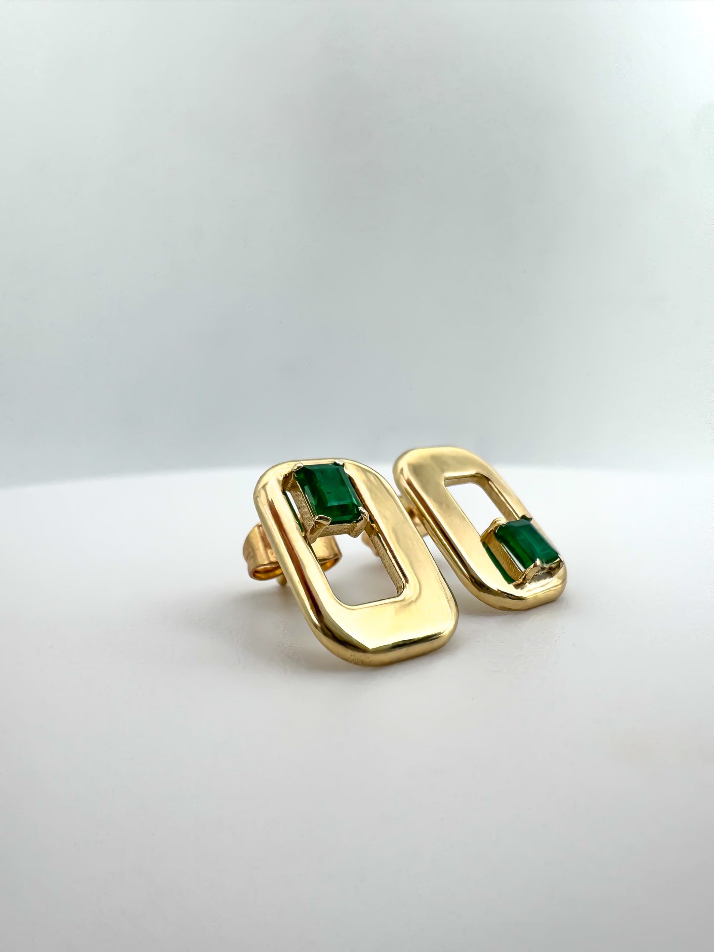 14k Solid Gold Natural Emerald Earrings - Geometric Design Earrings