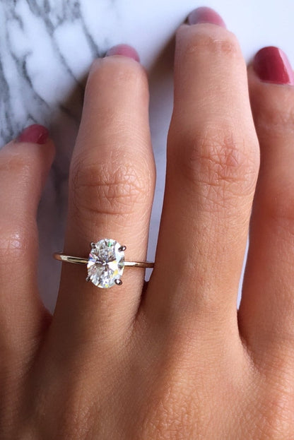 1.5ct Oval-Cut Diamond Solitaire Engagement Ring in 14k Solid Gold