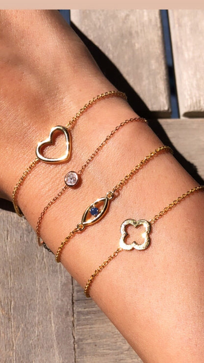 Soli Gold Flower Shape Bracelet