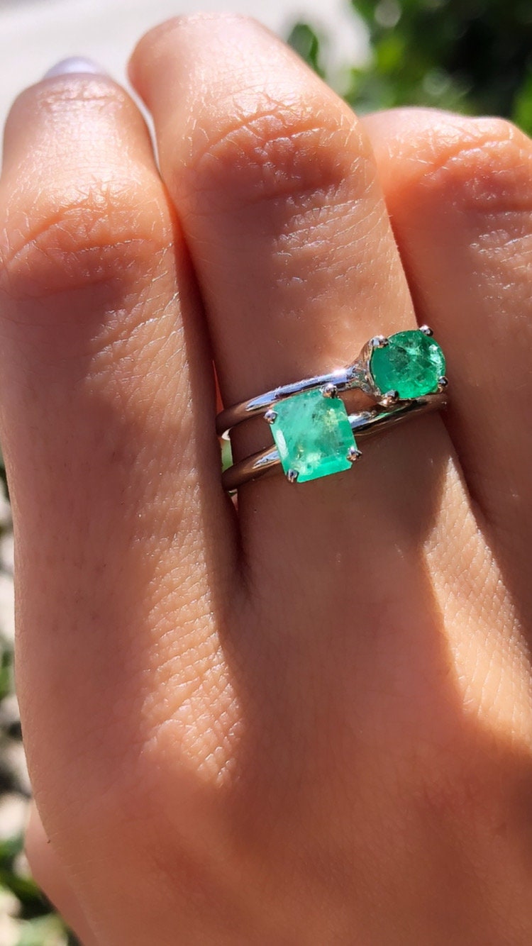 Natural Colombian Emerald Solitaire Ring In Solid Gold