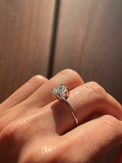 1.5Ct Round Cut Diamond Solitaire Engagement Ring in 14k Gold- Classic Engagement Ring