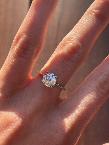 1.5Ct Round Cut Diamond Solitaire Engagement Ring in 14k Gold- Classic Engagement Ring