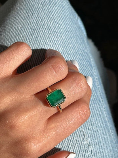 Natural Emerald Bezel Setting Solitaire Ring in 14k Solid Gold