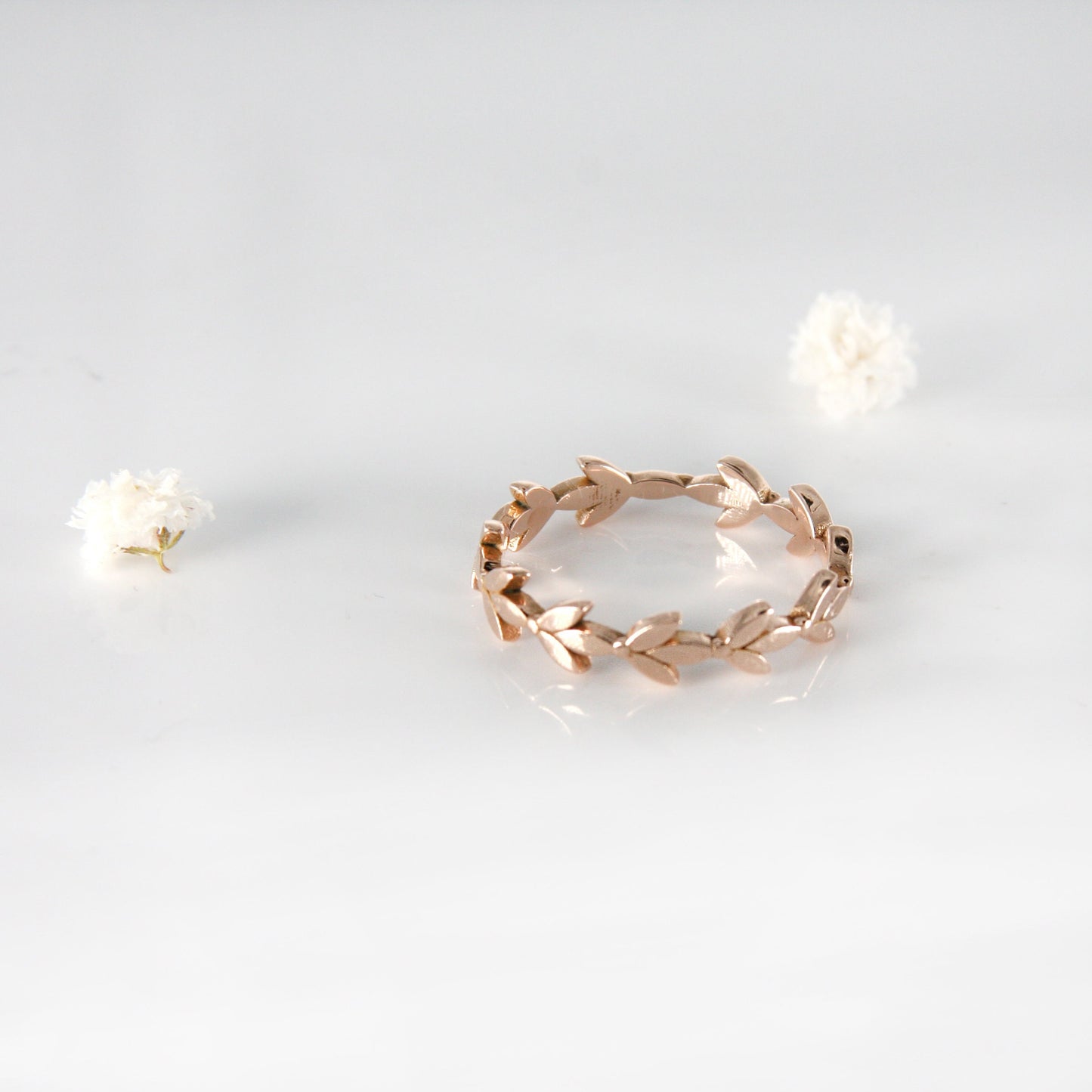 Dainty Solid Gold Leaves Full eternity Band