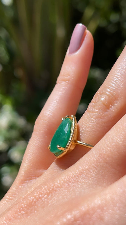 Natural Colombian Pear Shaped Emerald Solitaire Ring in Solid 14k Gold