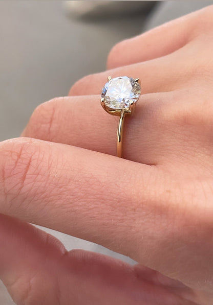 2Ct Round Cut Diamond Solitaire Engagement Ring in 14k Gold- Classic Engagement Ring