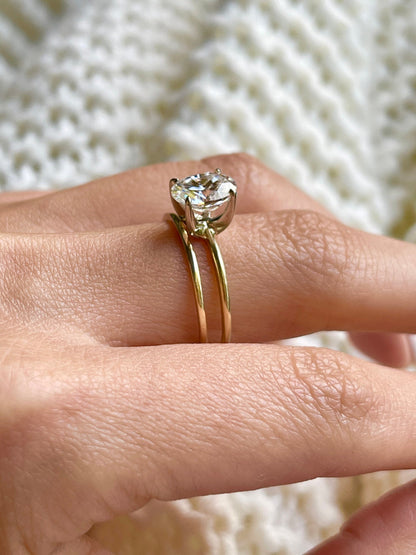 14k Gold Simple Wedding band