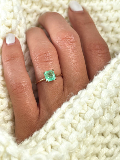 Natural Colombian Emerald Solitaire Ring in 14k Solid Gold
