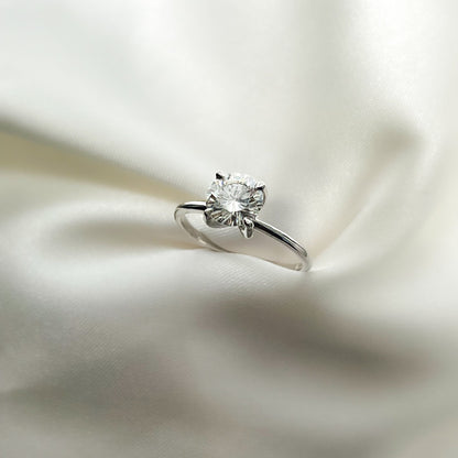 1Ct Round Diamond Solitaire Classic Engagement Ring in Solid 14k Gold