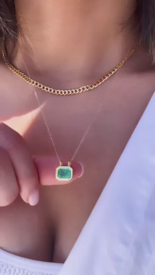 14k Gold Natural Colombian Emerald-Cut Emerald Bezel Setting Pendant Necklace