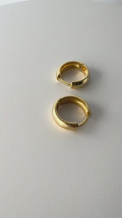 14k Solid Gold Huggie Hoop Earrings: Chunky Minimalist Hoops