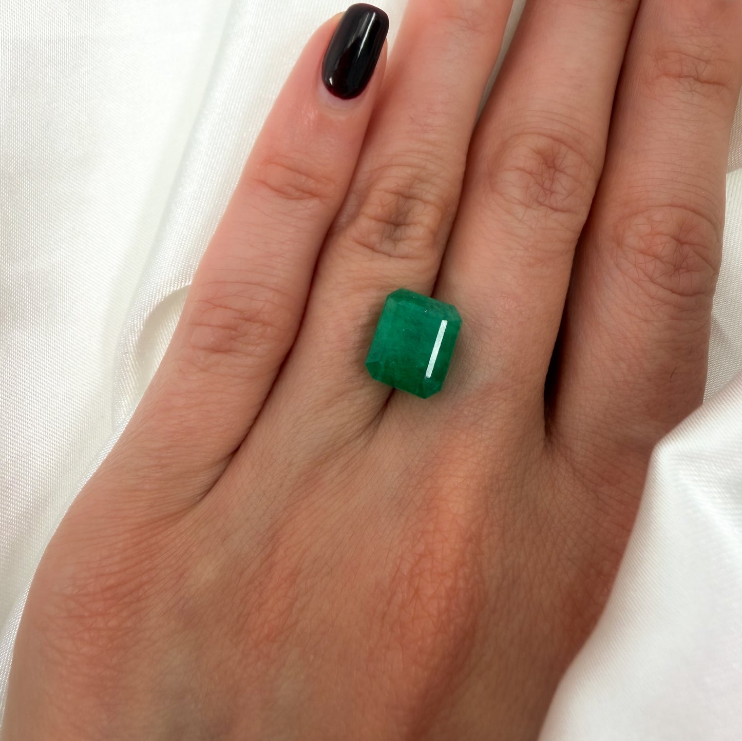 Natural Emerald Bezel Setting Solitaire Ring in 14k Solid Gold